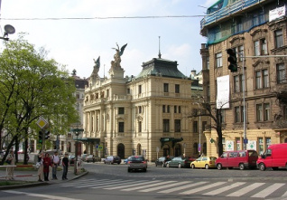 divadlo na vinohradech