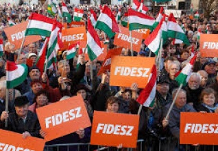 fidesz logo flag