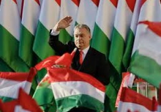 orban flag hungary