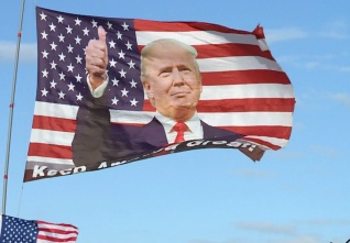 vlajka trump